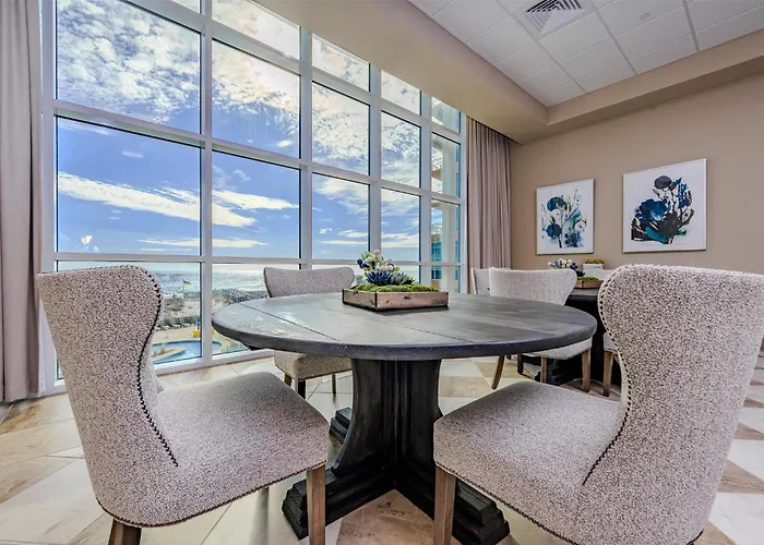 Phoenix Gulf Towers 1708